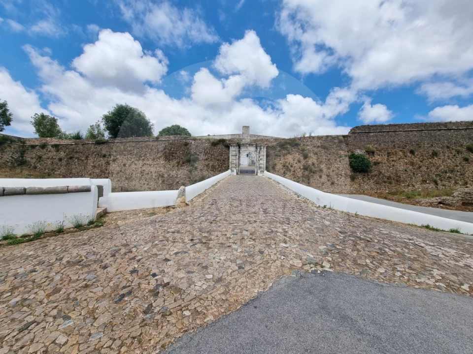 Terreno Comércio / Armazém para Venda em Estremoz (Santa Maria e Santo André) Foto 16