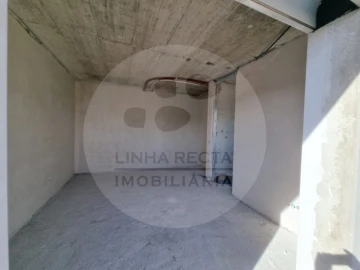 Moradia T5 para Venda em Azeitão (São Lourenço e São Simão)