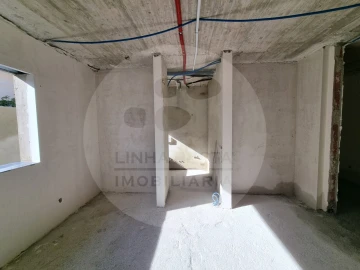 Moradia T5 para Venda em Azeitão (São Lourenço e São Simão)