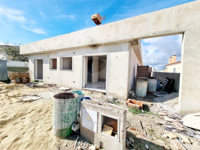Moradia T5 para Venda em Azeitão (São Lourenço e São Simão) Foto 29