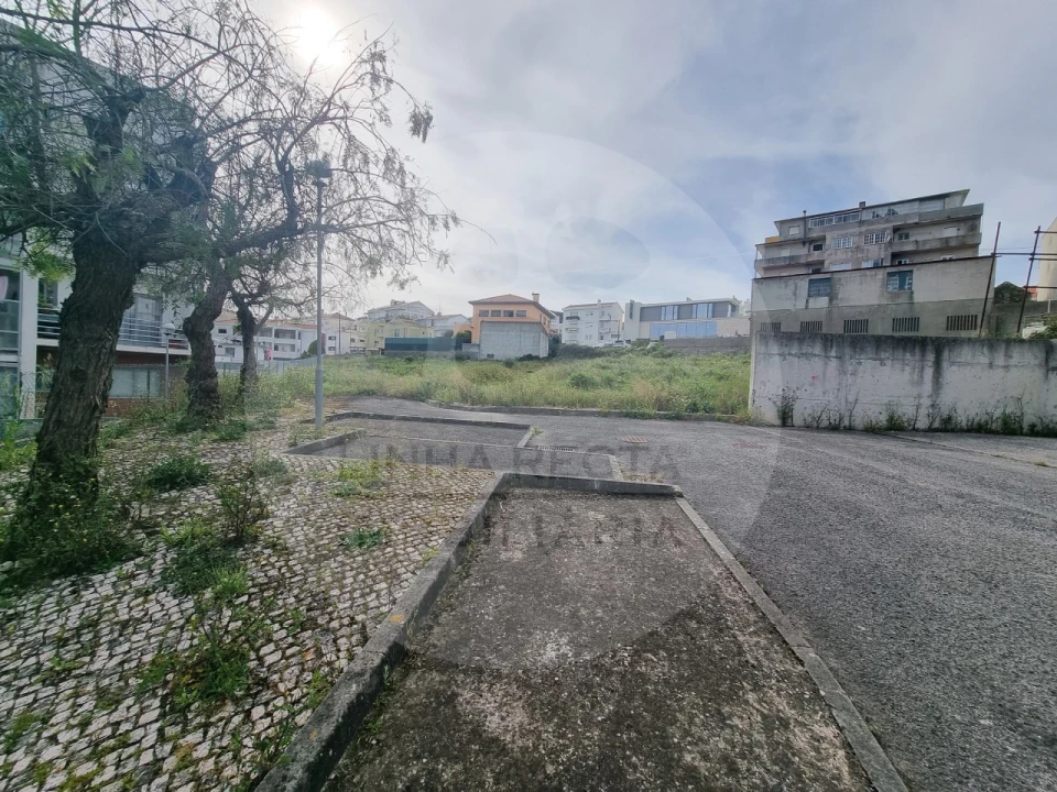 Terreno P/ Prédio para Venda em Sesimbra (Castelo) Foto 10