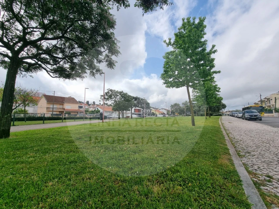 Loja para Venda em Corroios Foto 22