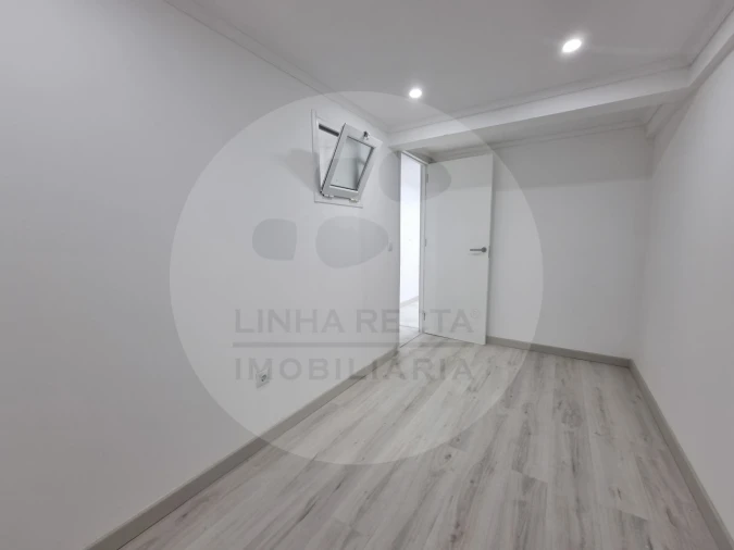 Loja para Venda em Corroios Foto 9