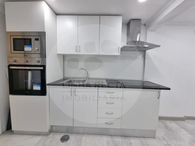 Loja para Venda em Corroios Foto 13