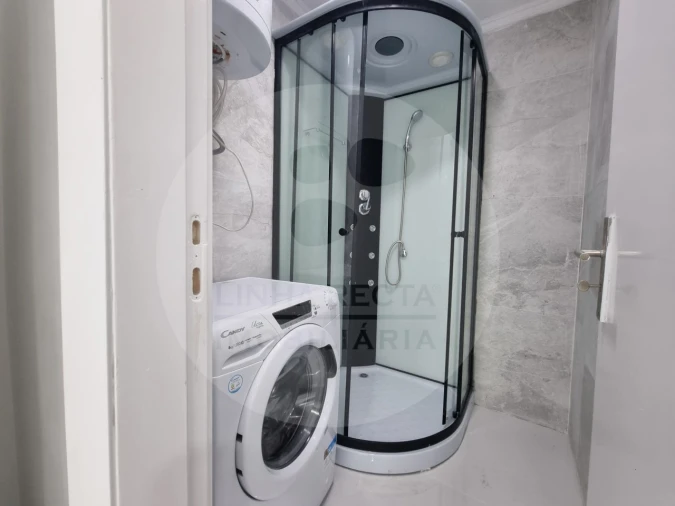 Loja para Venda em Corroios Foto 18