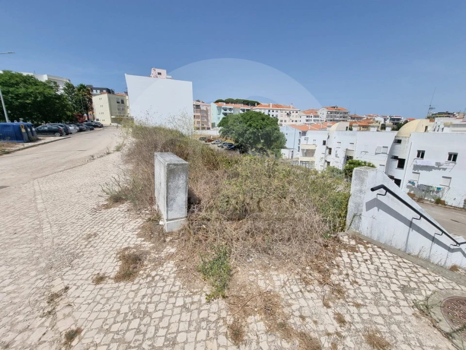 Terreno P/ Prédio para Venda em Sesimbra (Castelo) Foto 12