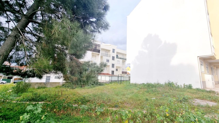 Terreno para Venda em Quinta do Conde Foto 3