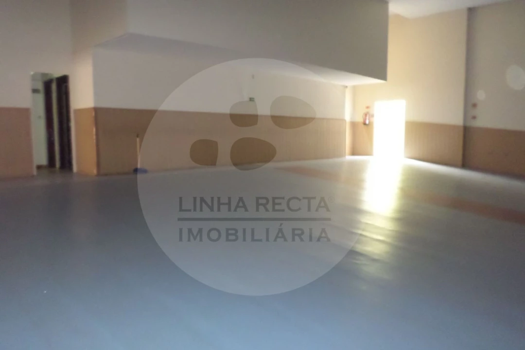 Loja para Venda em União das Freguesias de Setúbal Foto 16