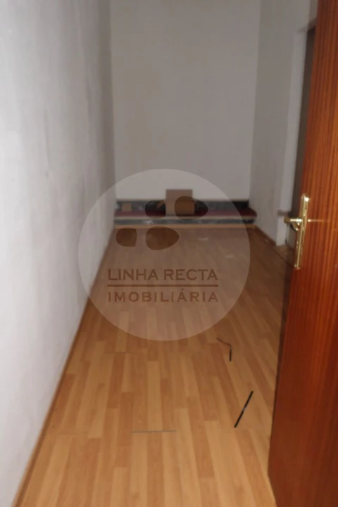 Loja para Venda em União das Freguesias de Setúbal