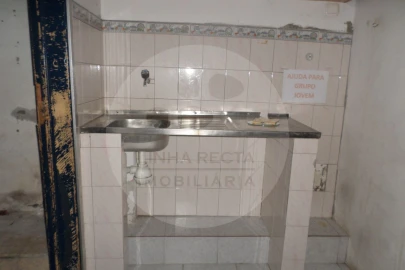 Loja para Venda em União das Freguesias de Setúbal