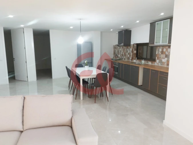 Apartamento T2 para Venda em Forjães Foto 5