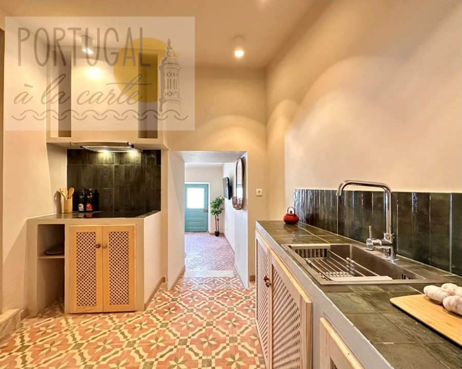 Moradia T1 para Venda em Alte Foto 8