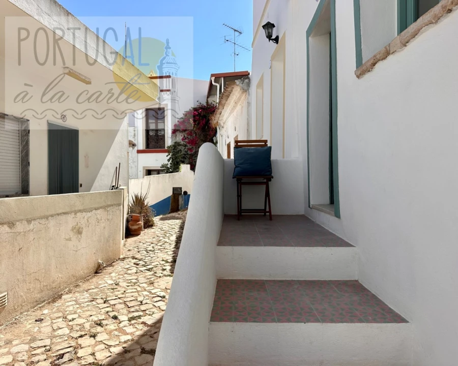 Moradia T1 para Venda em Alte Foto 25