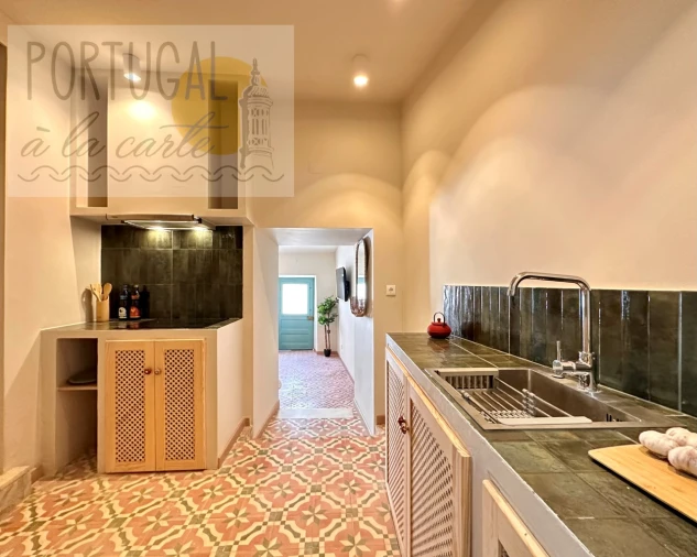 Moradia T1 para Venda em Alte Foto 8