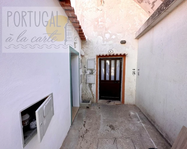 Moradia T1 para Venda em Alte Foto 24