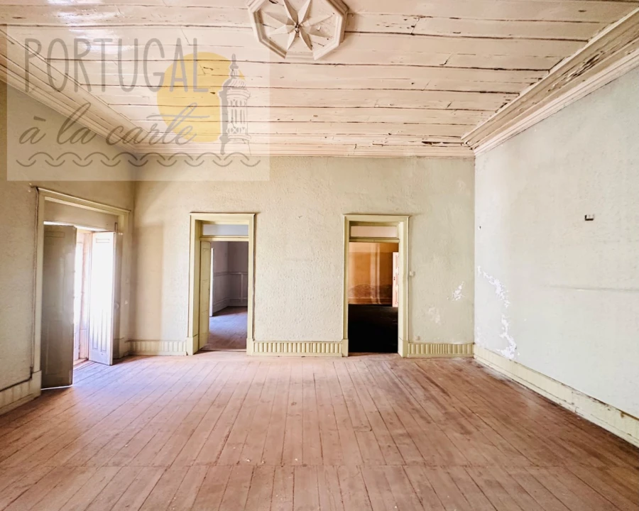 Moradia T16 para Venda em Caia, São Pedro e Alcáçova Foto 4