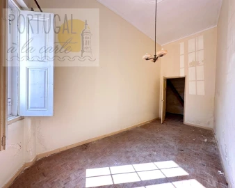 Moradia T4 para Venda em Olhão