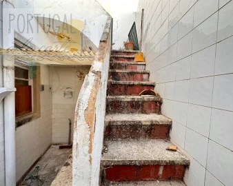 Moradia T4 para Venda em Olhão