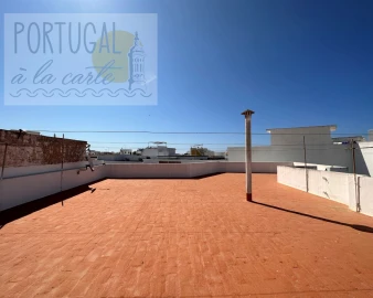 Moradia T4 para Venda em Olhão