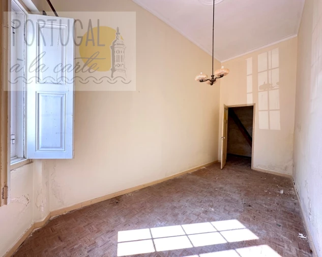 Moradia T4 para Venda em Olhão Foto 6
