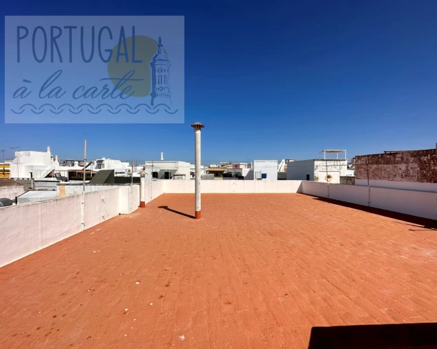 Moradia T4 para Venda em Olhão Foto 51