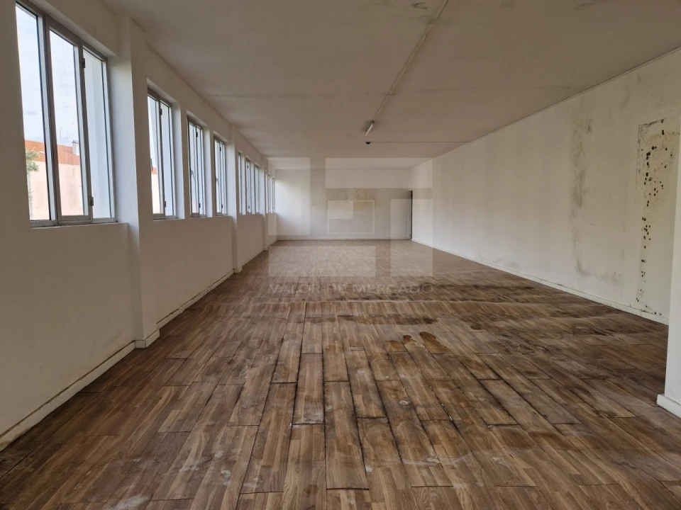 Armazém para Venda em Mangualde, Mesquitela e Cunha Alta Foto 35