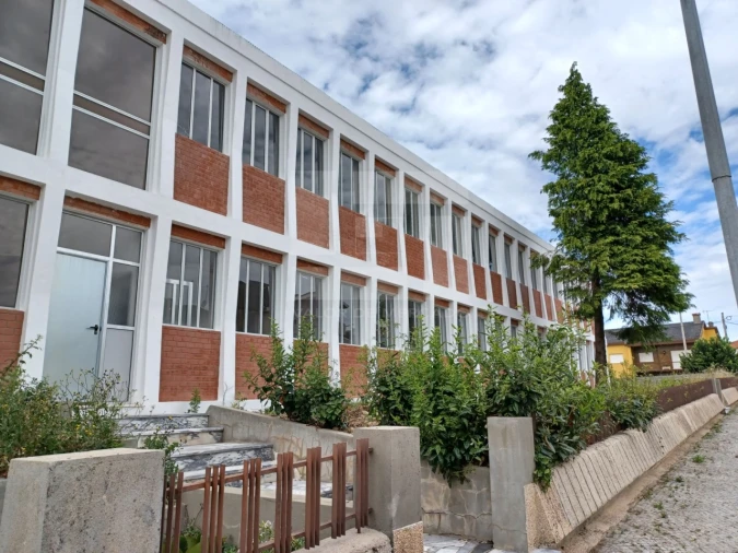 Armazém para Venda em Mangualde, Mesquitela e Cunha Alta Foto 3