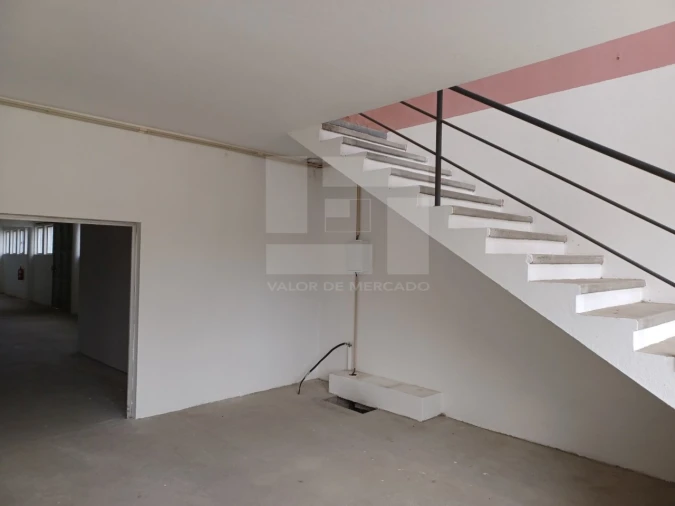 Armazém para Venda em Mangualde, Mesquitela e Cunha Alta Foto 11