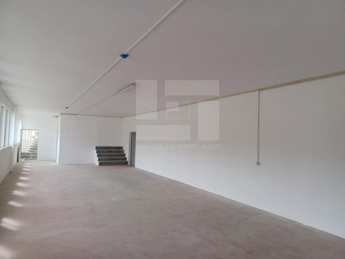 Armazém para Venda em Mangualde, Mesquitela e Cunha Alta Foto 12