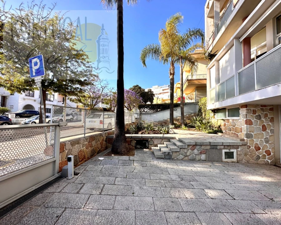 Moradia T4 para Venda em Faro (Sé e São Pedro) Foto 52