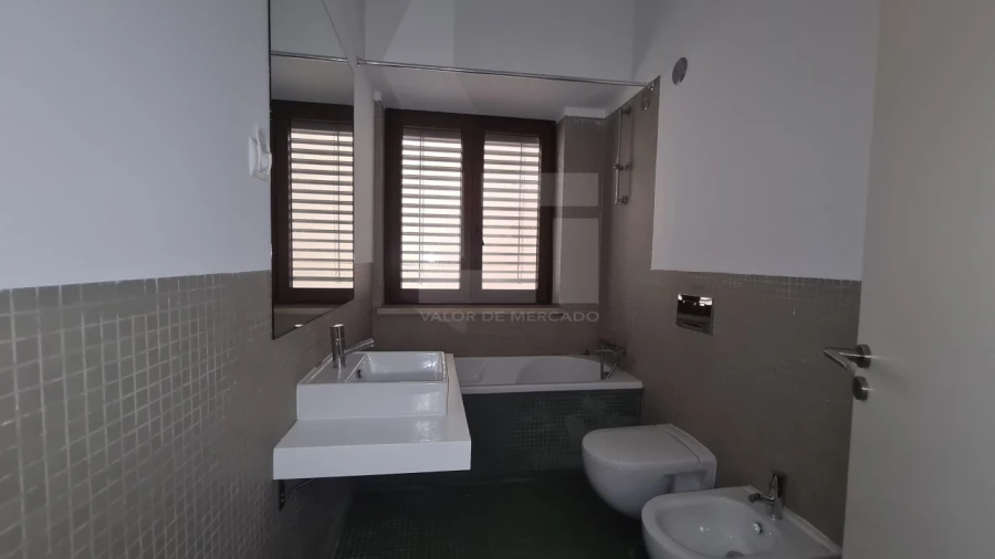 Apartamento T4 para Venda em Avenidas Novas Foto 17