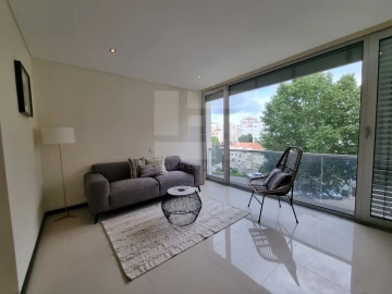 Apartamento T3 para Venda em Marvila, Ribeira Santarém, São Salvador, São Nicolau
