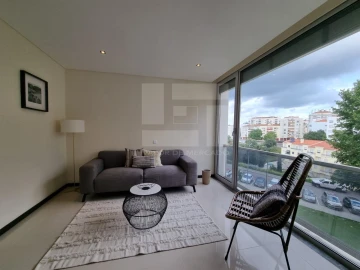 Apartamento T3 para Venda em Marvila, Ribeira Santarém, São Salvador, São Nicolau