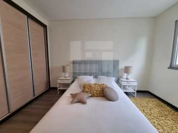 Apartamento T3 para Venda em Marvila, Ribeira Santarém, São Salvador, São Nicolau