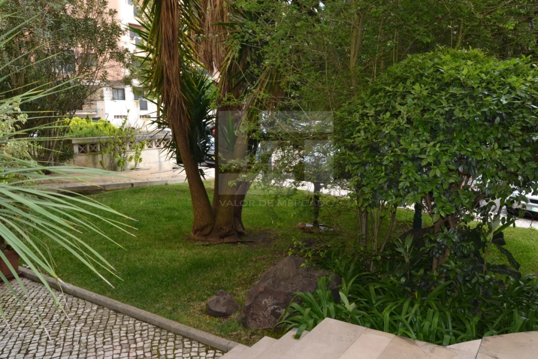 Escritório para Venda em Algés, Linda-A-Velha e Cruz Quebrada-Dafundo Foto 7