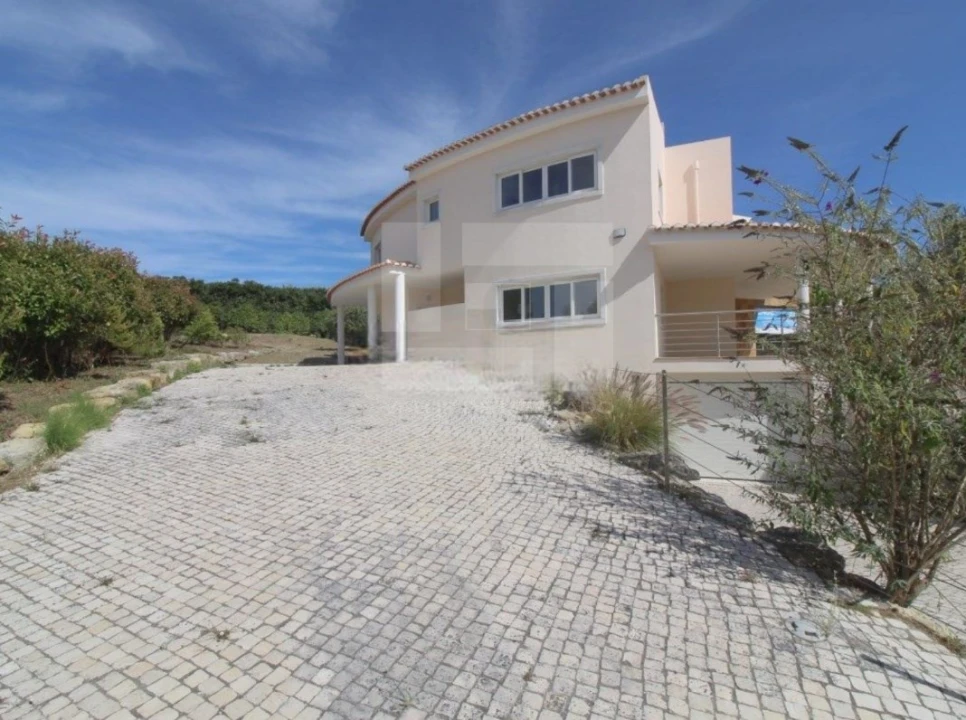 Moradia T4 para Venda em Queluz e Belas Foto 7