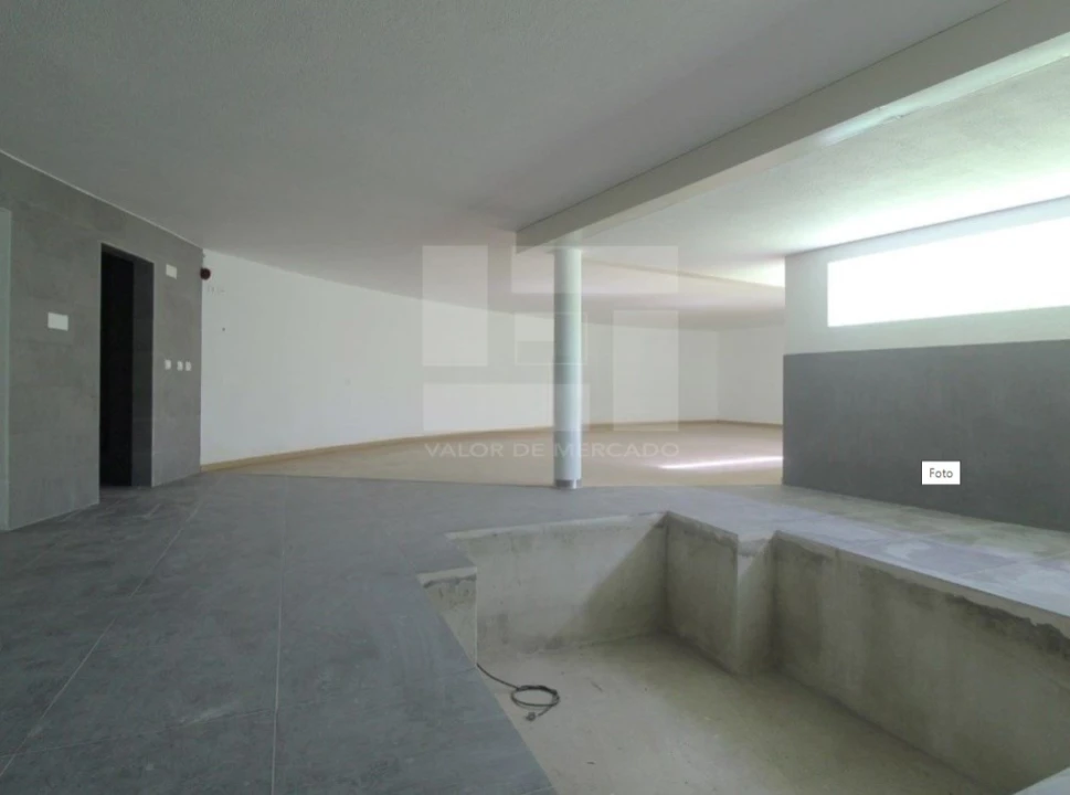 Moradia T4 para Venda em Queluz e Belas Foto 29