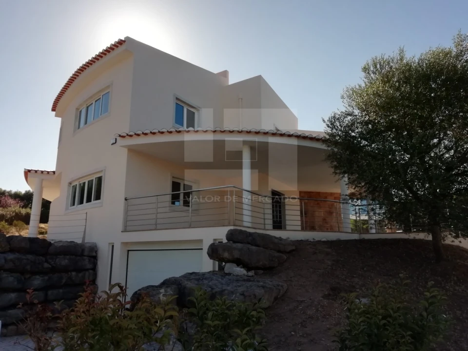 Moradia T4 para Venda em Queluz e Belas Foto 44