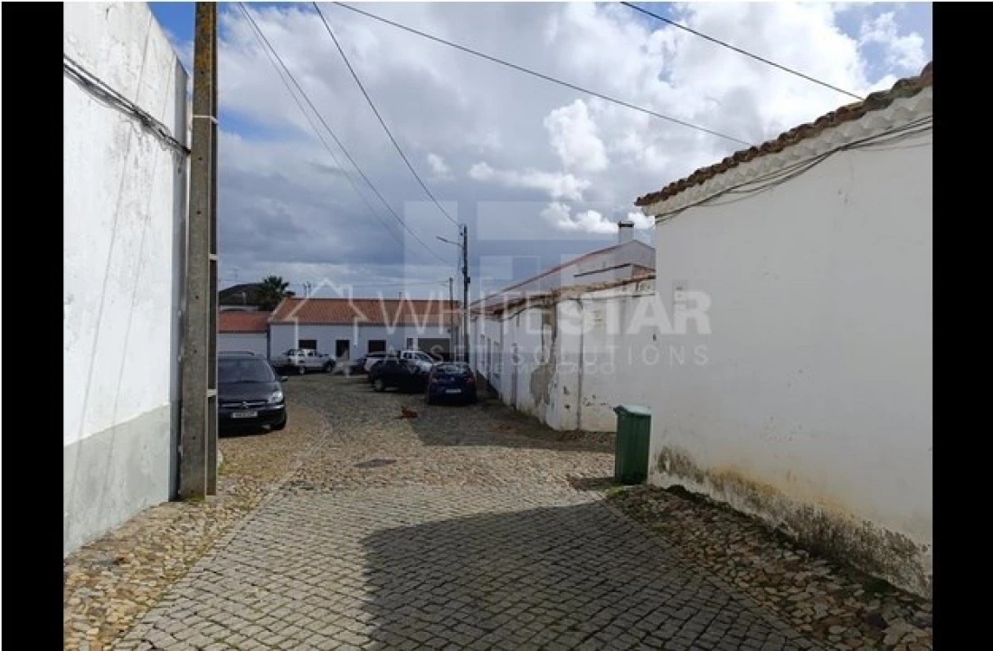 Moradia T4 para Venda em Vidigueira Foto 2