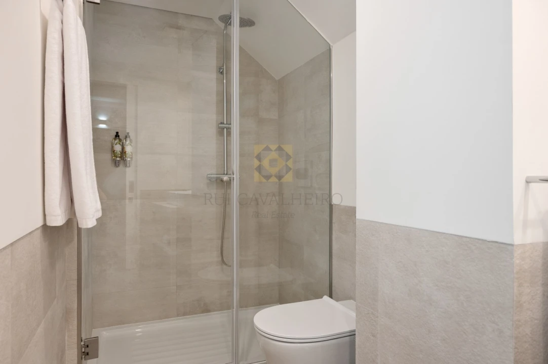 Apartamento T1 para Venda em Santa Marinha e São Pedro da Afurada Foto 28