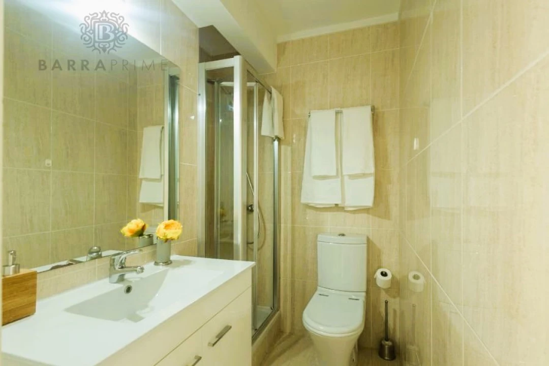 Apartamento T2 para Venda em Quarteira Foto 12