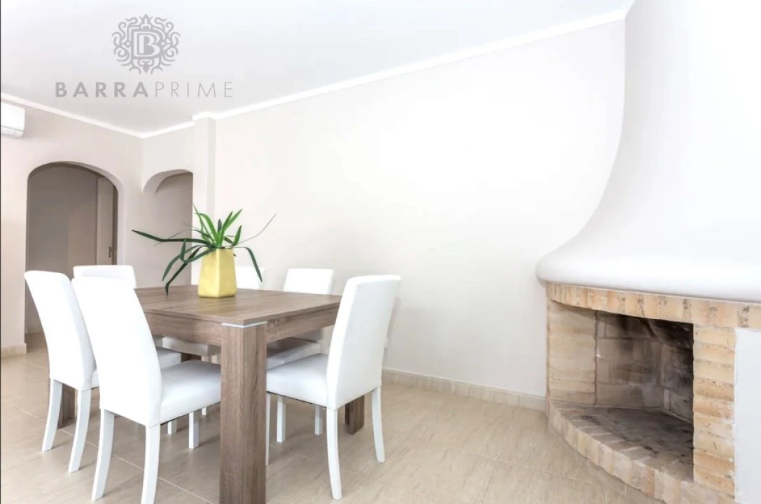 Apartamento T2 para Venda em Quarteira Foto 22