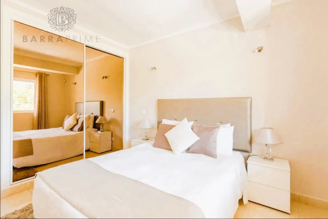 Apartamento T2 para Venda em Quarteira Foto 26