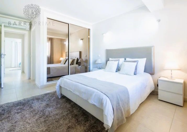 Apartamento T2 para Venda em Quarteira Foto 15