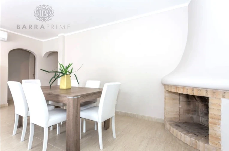 Apartamento T2 para Venda em Quarteira Foto 22