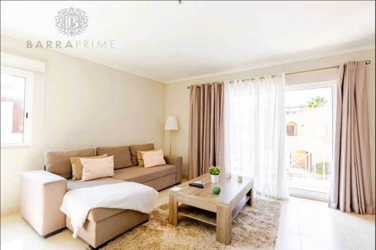 Apartamento T2 para Venda em Quarteira Foto 24