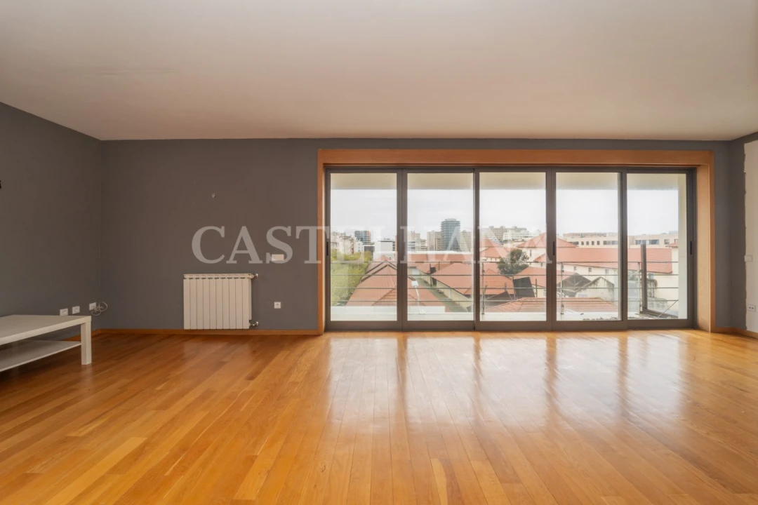 Apartamento T4 para Venda em Matosinhos e Leça da Palmeira Foto 2