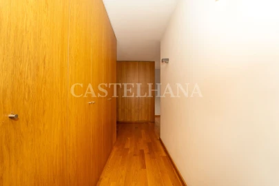 Apartamento T4 para Venda em Matosinhos e Leça da Palmeira