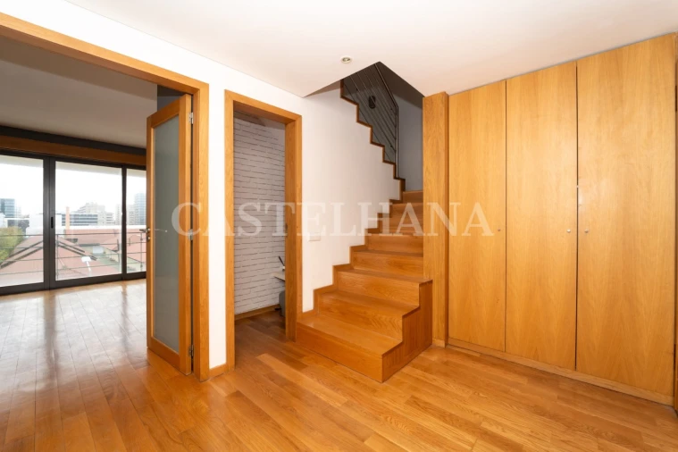 Apartamento T4 para Venda em Matosinhos e Leça da Palmeira Foto 4