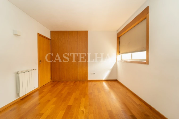 Apartamento T4 para Venda em Matosinhos e Leça da Palmeira Foto 22